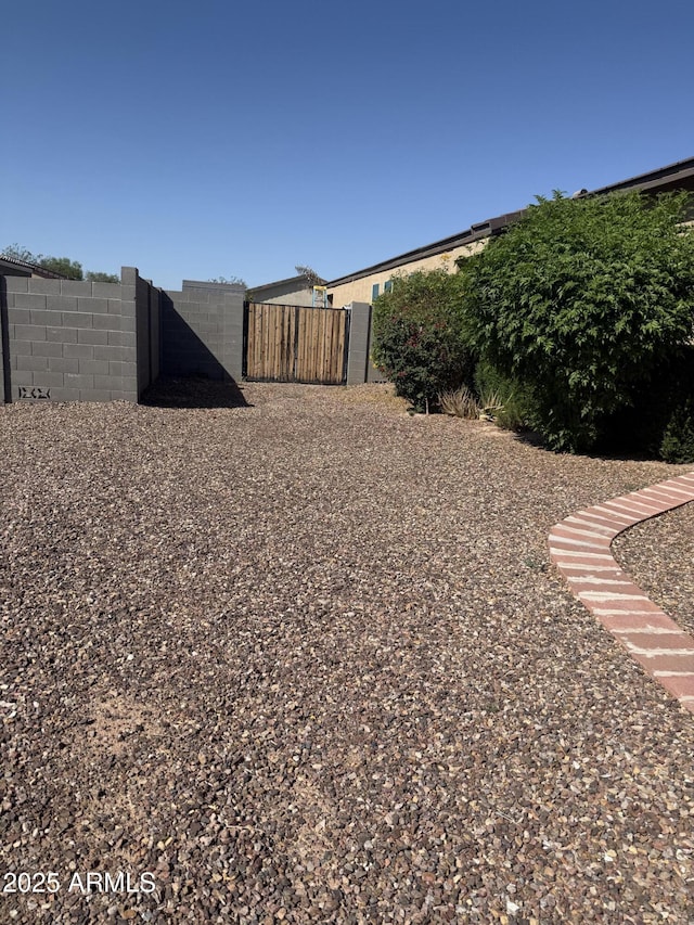 10236 W Wood St, Tolleson, AZ 85353 - view of yard
