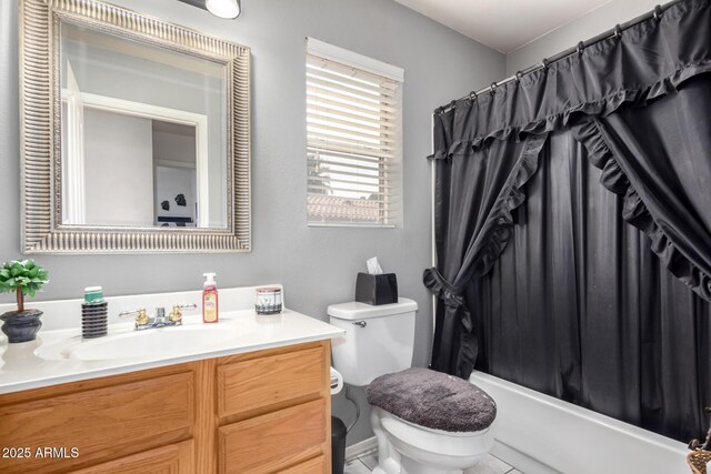 7460 E Kiowa Ave, Mesa, AZ 85209 - full bath with toilet, vanity, and shower / bathtub combination with curtain