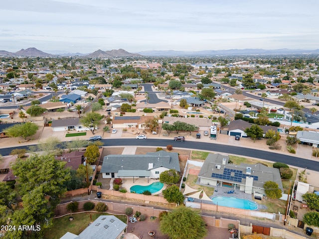 bird's eye view featuring a mountain view