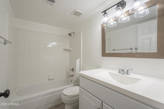 6885 E Cochise Rd Unit 219, Paradise Valley, AZ 85253 - bathroom featuring vanity and shower / tub combination