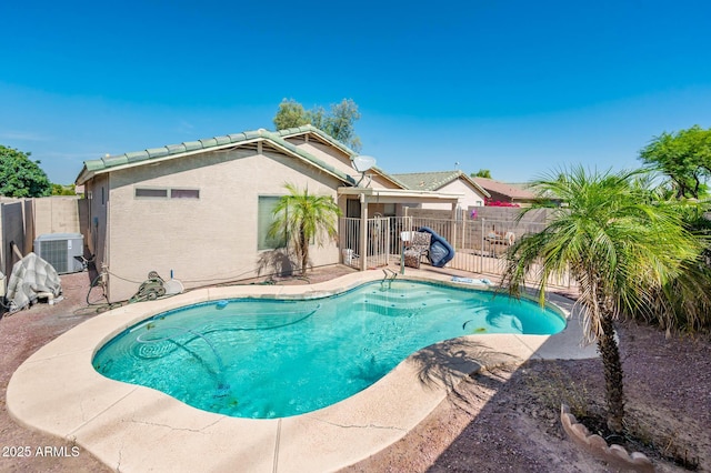 2721 N 107th Dr, Avondale, AZ 85392 - view of pool