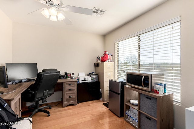40904 N Hearst Dr, Anthem, AZ 85086 - office space featuring ceiling fan, visible vents, and light wood-style flooring
