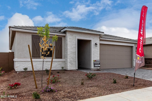 view of front of home featuring a garage