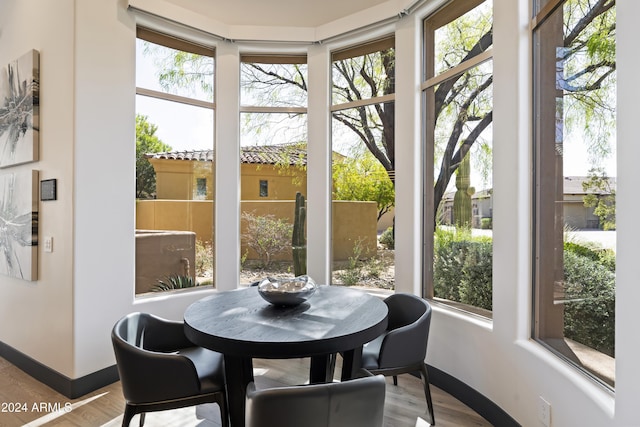 view of sunroom / solarium