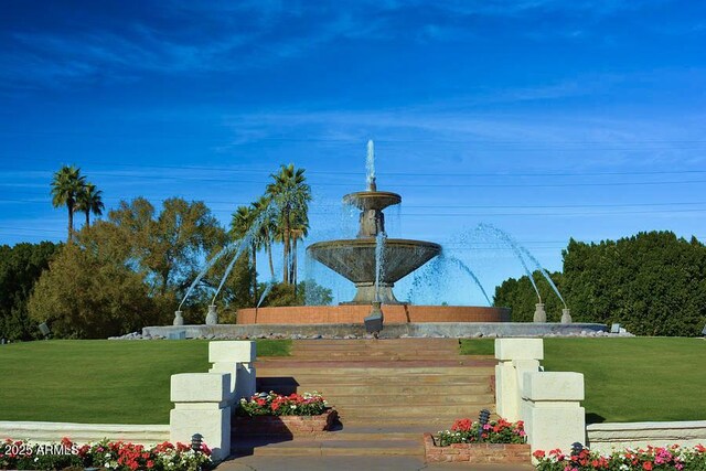 3903 E Melody Dr, Phoenix, AZ 85042 - view of home's community with a lawn