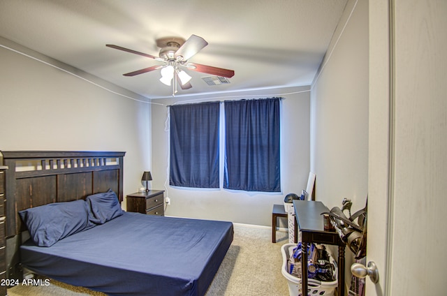 bedroom featuring carpet and ceiling fan