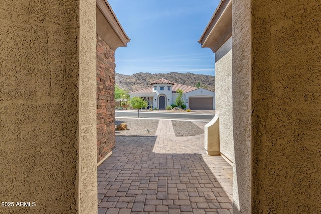 1342 E Milada Dr, Phoenix, AZ 85042 - view of patio featuring a mountain view