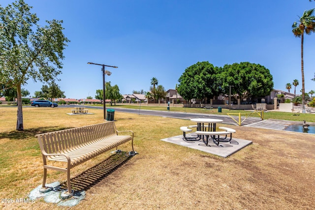 9002 W Caribbean Ln, Peoria, AZ 85381 - view of property's community featuring a lawn