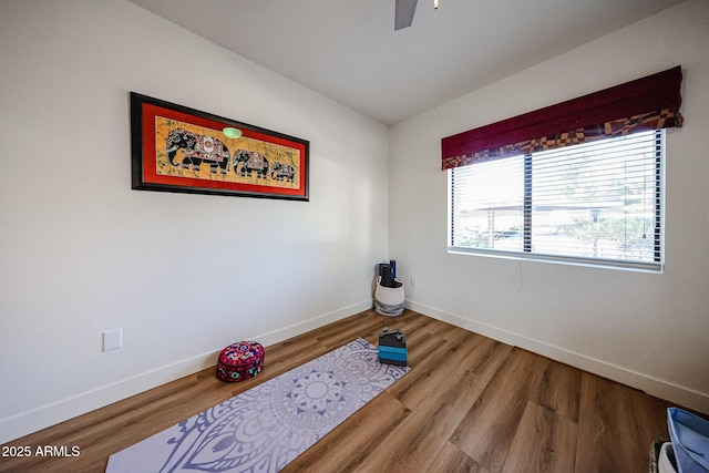 15225 N 100th St Unit 1185, Scottsdale, AZ 85260 - empty room with wood finished floors and ceiling fan