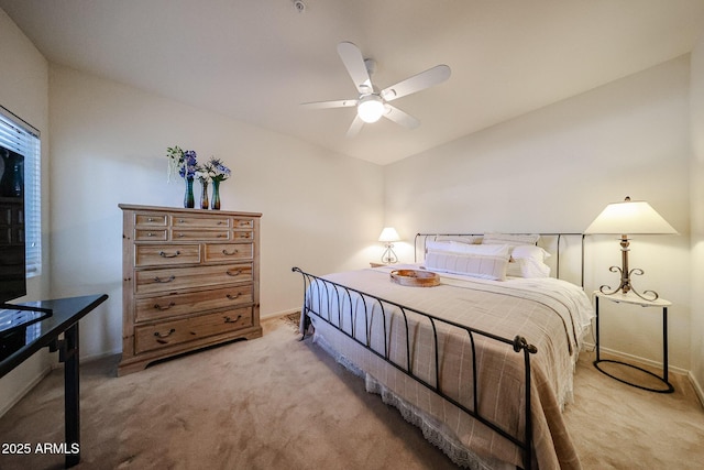 15225 N 100th St Unit 1185, Scottsdale, AZ 85260 - carpeted bedroom featuring lofted ceiling and ceiling fan