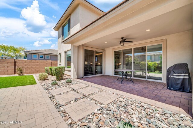 3417 E Los Gatos Dr, Phoenix, AZ 85050 - view of patio with a ceiling fan and area for grilling