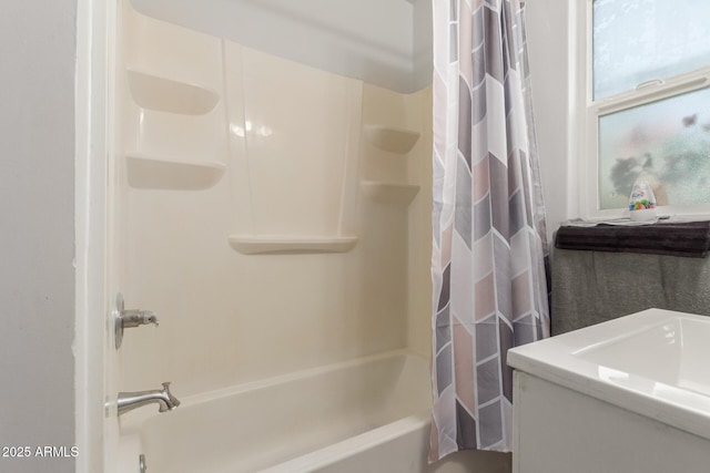 1605 W Osborn Rd, Phoenix, AZ 85015 - bathroom with shower / bath combo with shower curtain and vanity