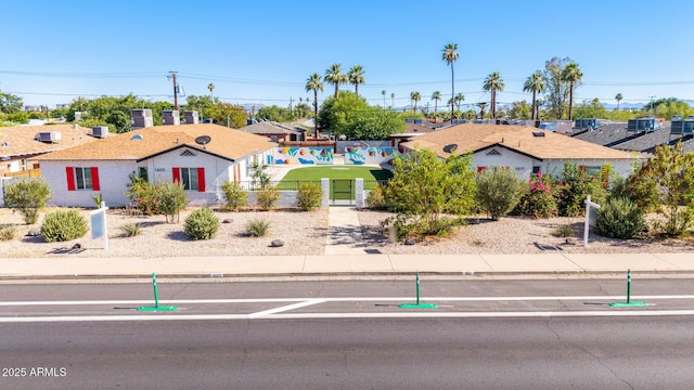1605 W Osborn Rd, Phoenix, AZ 85015 - ranch-style home featuring a residential view