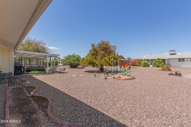 view of yard featuring a patio