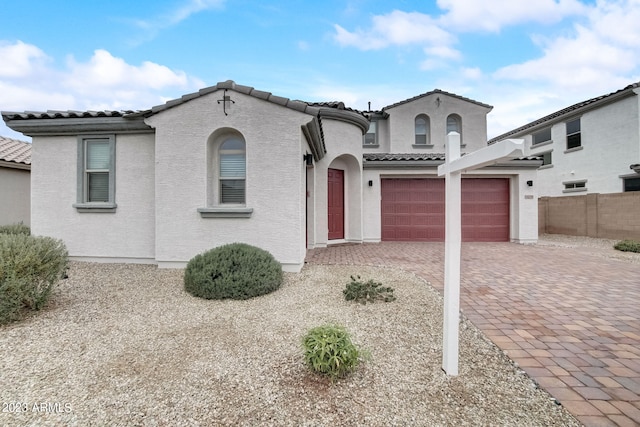 view of front of house featuring a garage