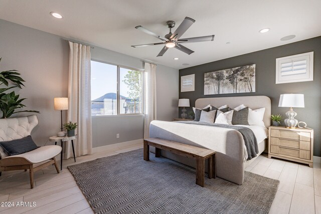 bedroom featuring recessed lighting, baseboards, and a ceiling fan