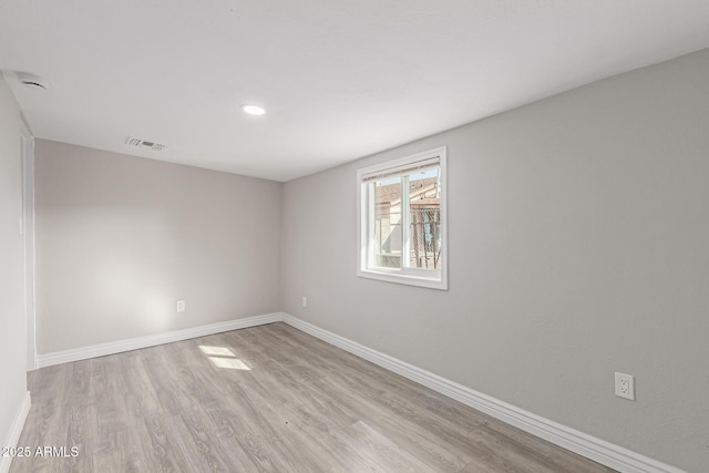 empty room featuring light hardwood / wood-style flooring