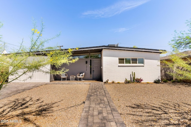 1212 E Indianola Ave, Phoenix, AZ 85014 - view of front of property with brick siding