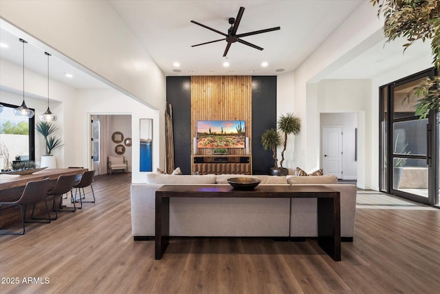 33667 N 71st Way, Scottsdale, AZ 85266 - living room featuring recessed lighting, wood finished floors, and ceiling fan