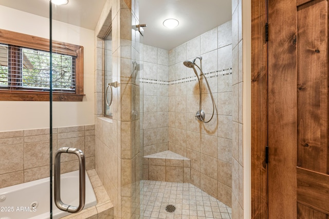 1697 E Solitude Ct Unit 22, Flagstaff, AZ 86005 - full bathroom featuring a tile shower and a bath