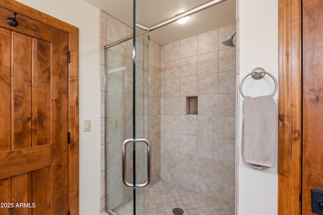 1697 E Solitude Ct Unit 22, Flagstaff, AZ 86005 - full bathroom with a stall shower