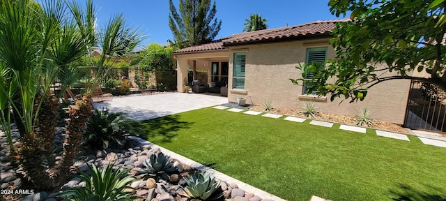 view of yard with a patio