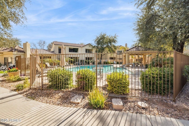 7575 E Indian Bend Rd Unit 1100, Scottsdale, AZ 85250 - community pool with fence and a patio area