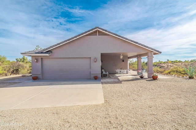 view of front of property