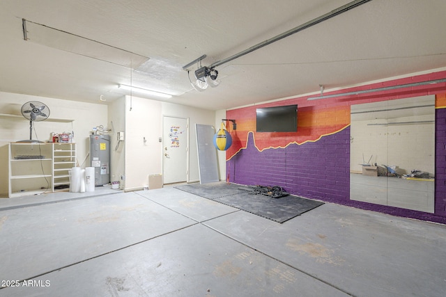 5330 E Tierra Buena Ln, Scottsdale, AZ 85254 - garage featuring electric water heater and a garage door opener