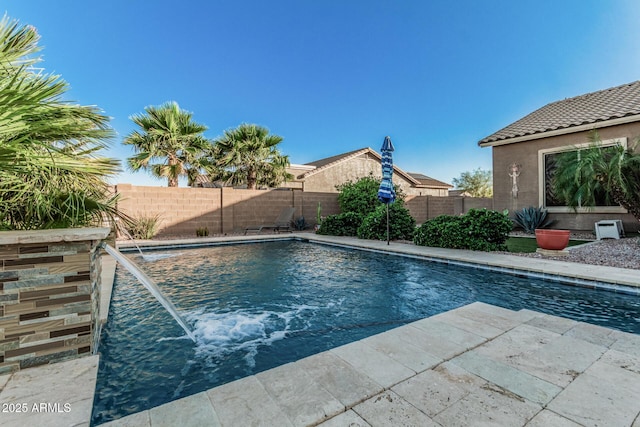 582 W Stirrup Ln, San Tan Valley, AZ 85143 - view of pool featuring a fenced in pool and a fenced backyard