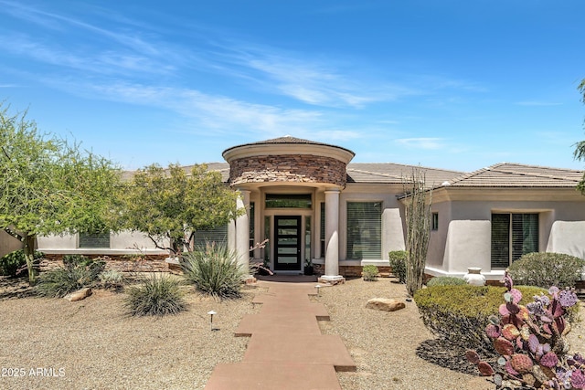 3946 N Pinnacle Hills Cir, Mesa, AZ 85207 - view of front facade featuring stucco siding and a tile roof
