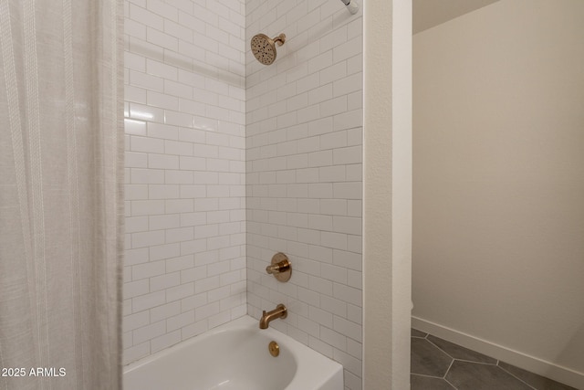 3837 E Windsong Dr, Phoenix, AZ 85048 - full bath featuring shower / tub combo with curtain, baseboards, and tile patterned floors