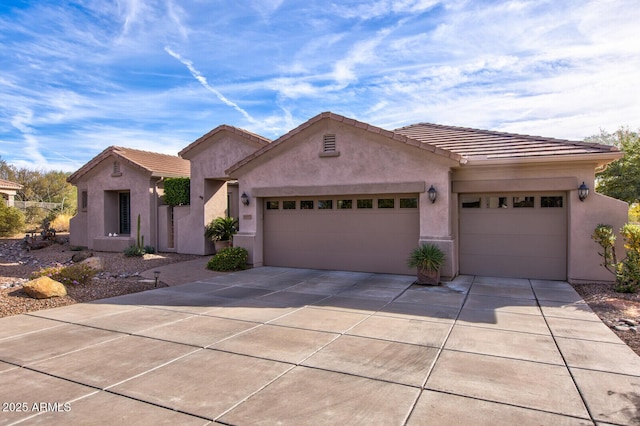 view of front facade featuring a garage