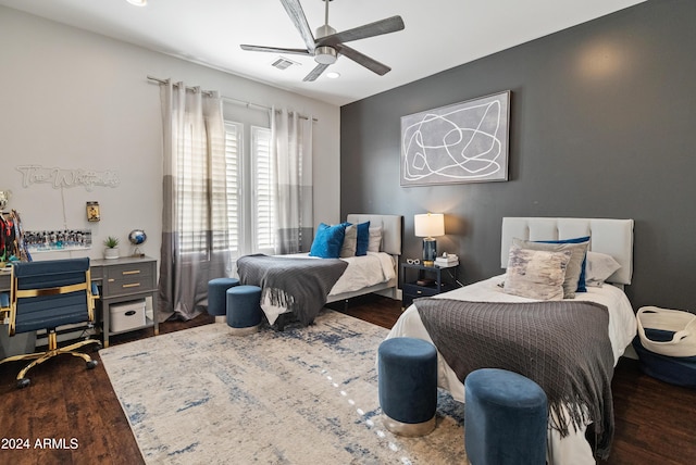 1409 E Dove Pl, Casa Grande, AZ 85122 - bedroom featuring wood finished floors, ceiling fan, and recessed lighting