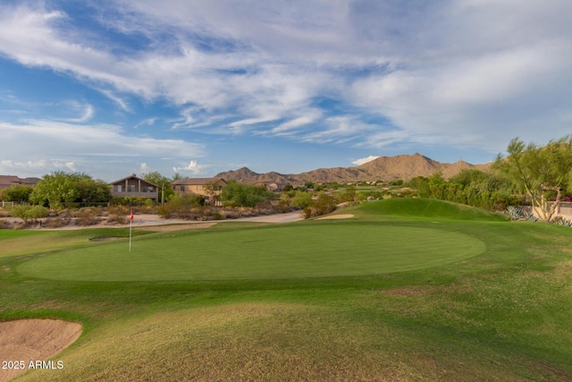 view of property's community featuring a mountain view