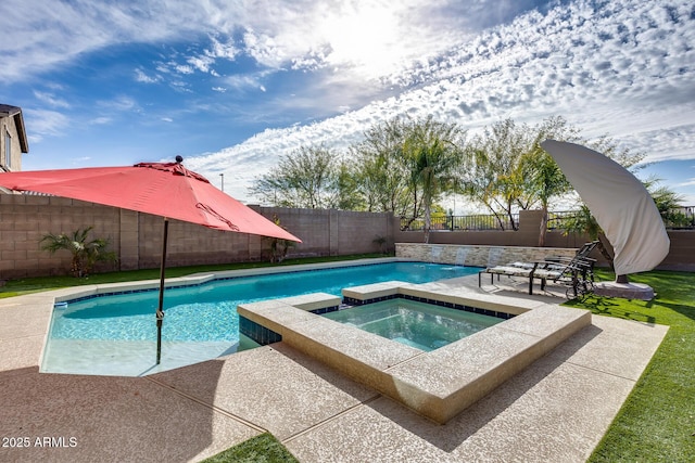 view of swimming pool featuring an in ground hot tub