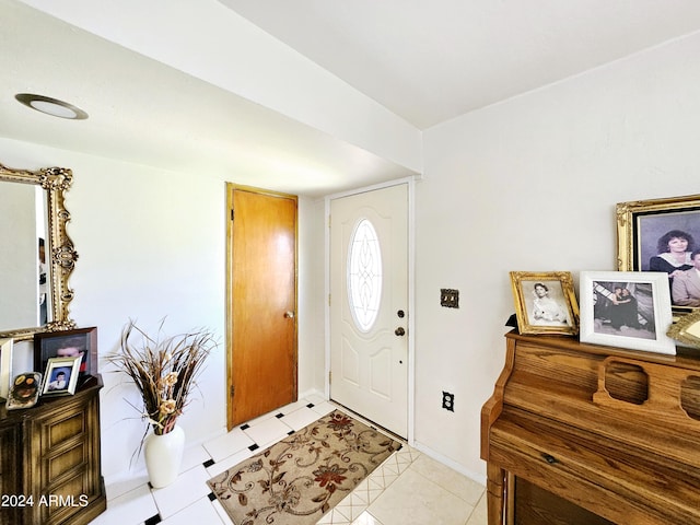 2201 E 7th St, Douglas, AZ 85607 - view of entrance foyer