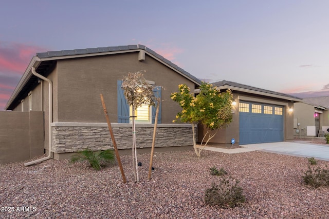 view of front of house featuring a garage