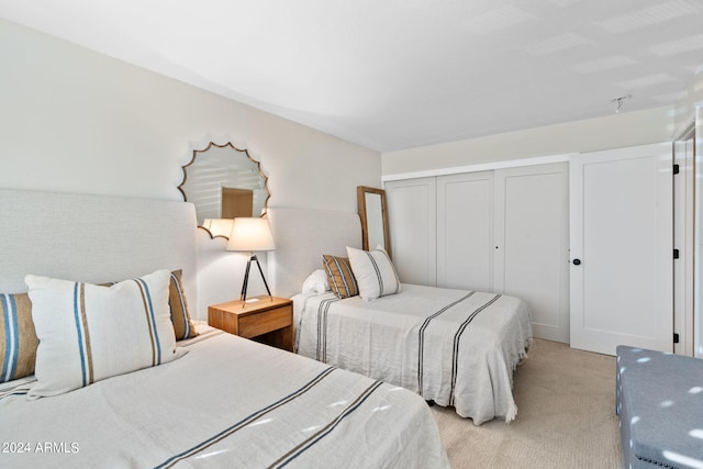 4620 N 68th St Unit 136, Scottsdale, AZ 85251 - bedroom with light carpet and a closet