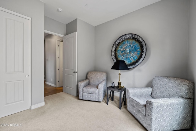 1385 Ridgewood Dr, Prescott, AZ 86305 - sitting room with light colored carpet and baseboards