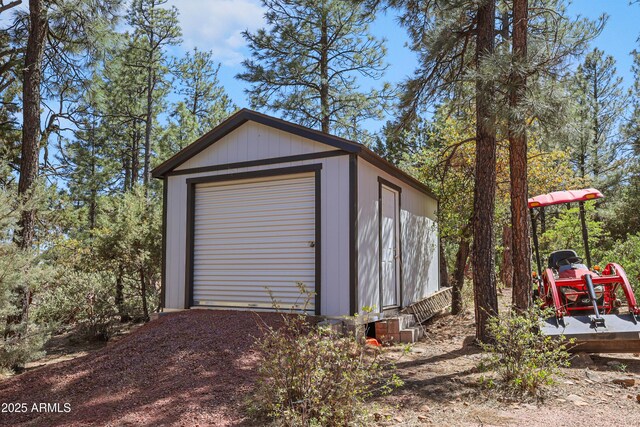 4872 N Trails End Dr, Pine, AZ 85544 - view of garage