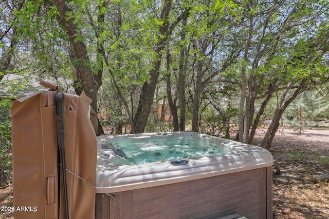 6124 W Hidden Pines Loop, Pine, AZ 85544 - deck with a hot tub