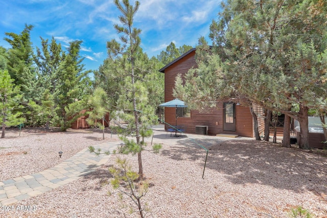 6124 W Hidden Pines Loop, Pine, AZ 85544 - view of yard with a patio area