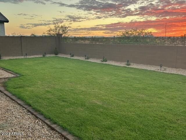 2525 N Riverside Dr, Florence, AZ 85132 - view of yard