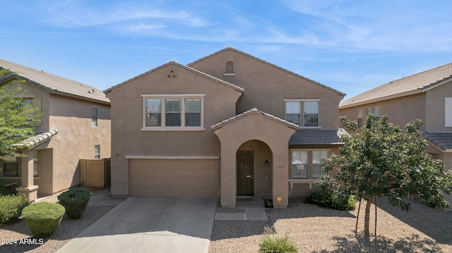 view of front facade featuring a garage