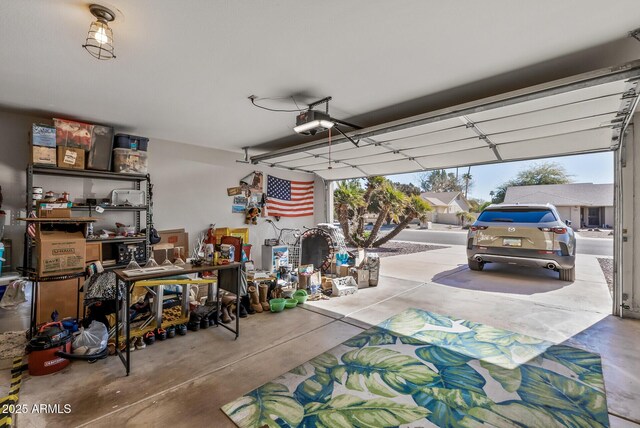 19930 N 98th Ave, Peoria, AZ 85382 - garage with a garage door opener