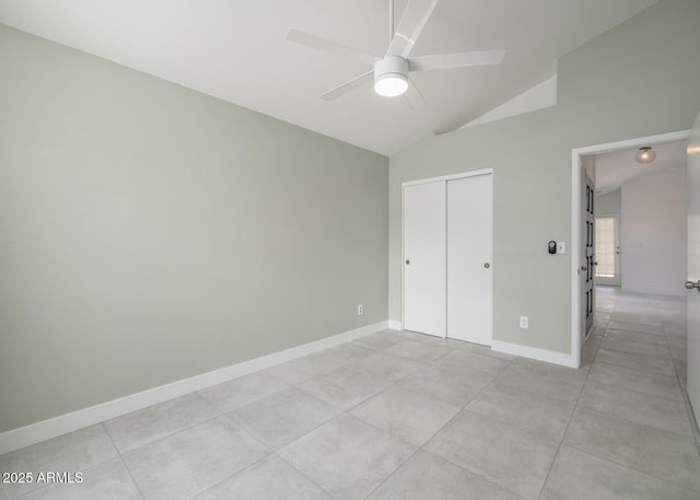 10613 S 41st Pl, Phoenix, AZ 85044 - unfurnished bedroom featuring lofted ceiling, a closet, and a ceiling fan