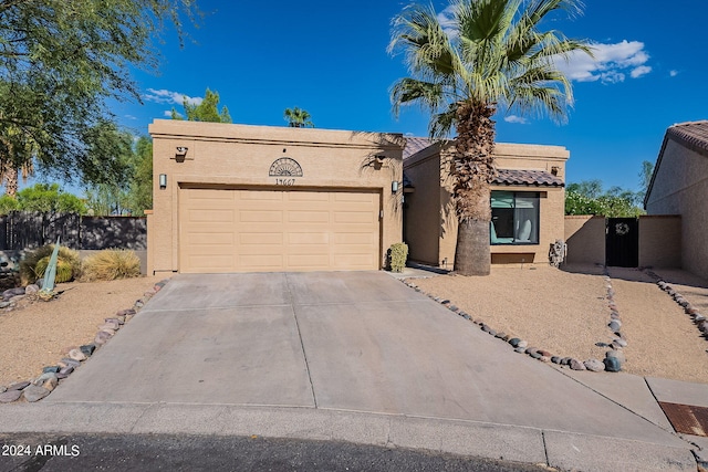 view of front facade featuring a garage