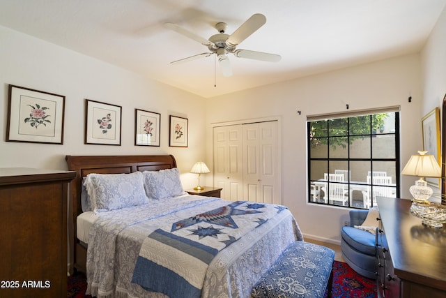 7955 E Chaparral Rd Unit 129, Scottsdale, AZ 85250 - bedroom featuring a closet and ceiling fan