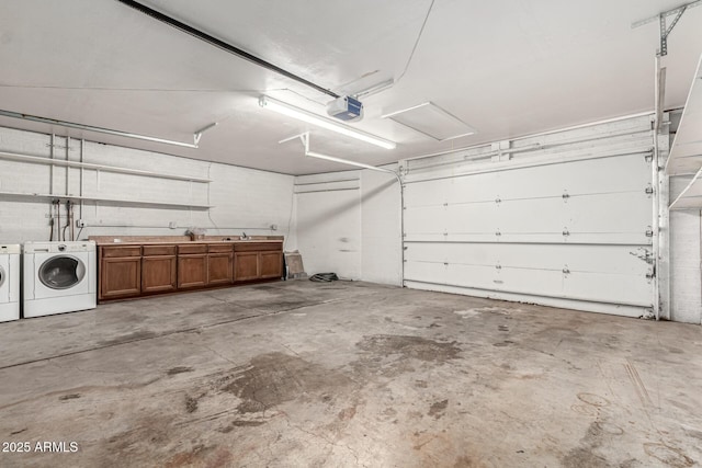 3208 W Port Royale Ln, Phoenix, AZ 85053 - garage featuring washing machine and dryer and a garage door opener